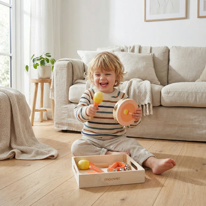 Music set ice cream in wooden tray