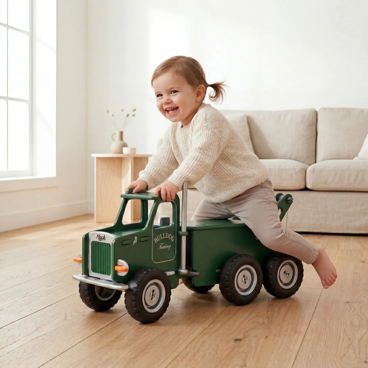 Mack Ride-On Truck Green